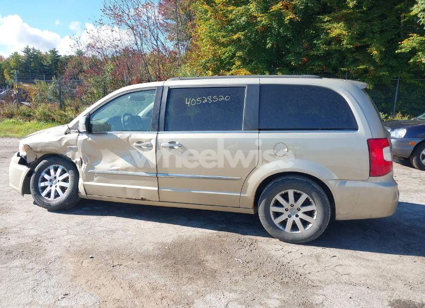 Photo 14 of 2012 Chrysler Town & COUNTRY TOURING-L (VIN 2C4RC1CG5CR119279)