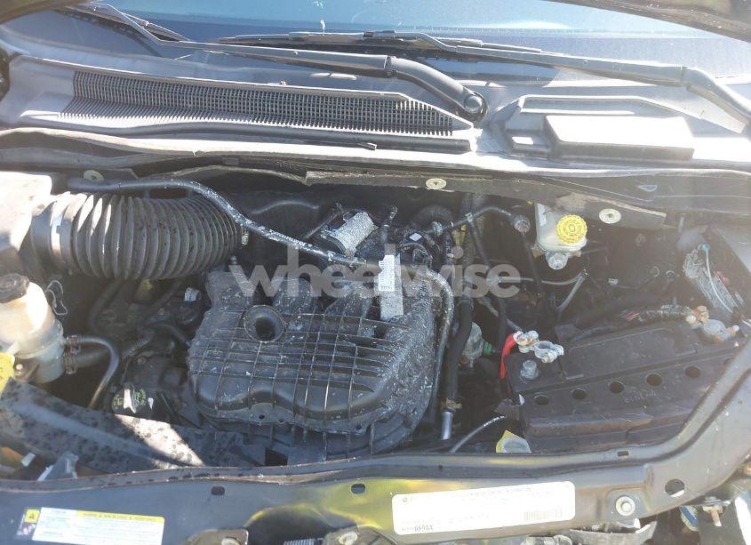 Photo 6 of 2012 Chrysler Town & COUNTRY TOURING-L (VIN 2C4RC1CG5CR174881)