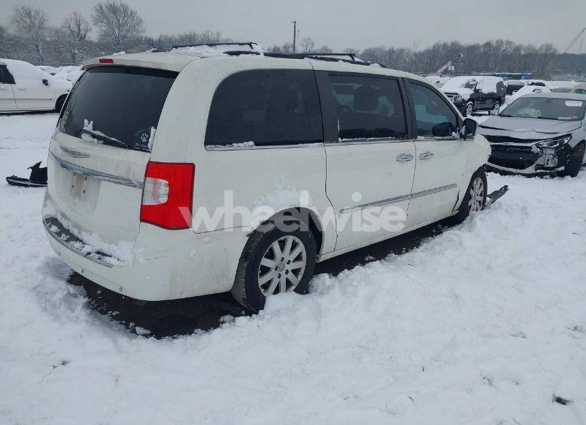 Photo 4 of 2012 Chrysler Town & COUNTRY TOURING-L (VIN 2C4RC1CG5CR245240)
