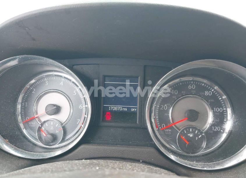 Photo 7 of 2012 Chrysler Town & COUNTRY TOURING-L (VIN 2C4RC1CG5CR245240)