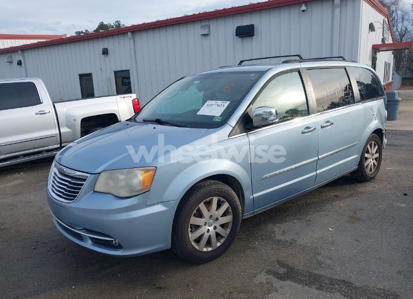 Photo 2 of 2012 Chrysler Town & COUNTRY TOURING-L (VIN 2C4RC1CG5CR338596)