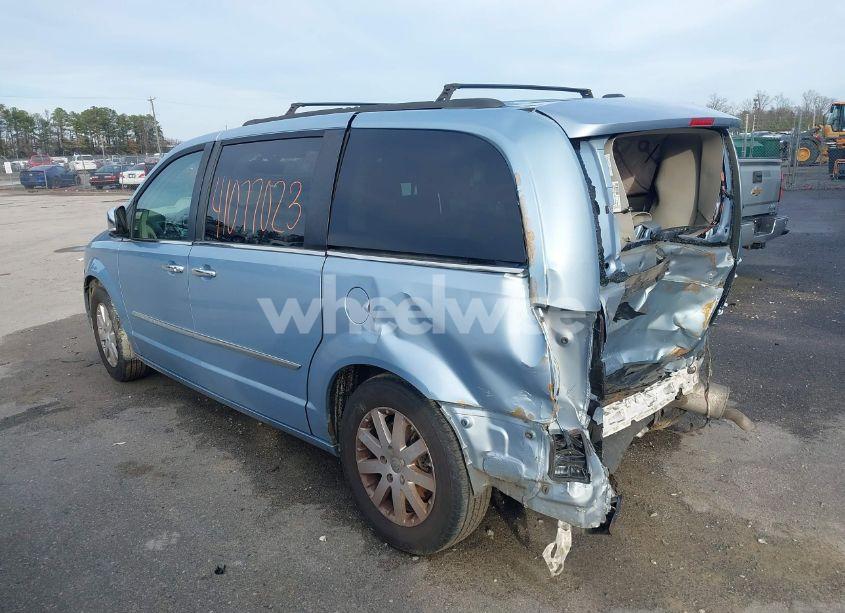 Photo 3 of 2012 Chrysler Town & COUNTRY TOURING-L (VIN 2C4RC1CG5CR338596)