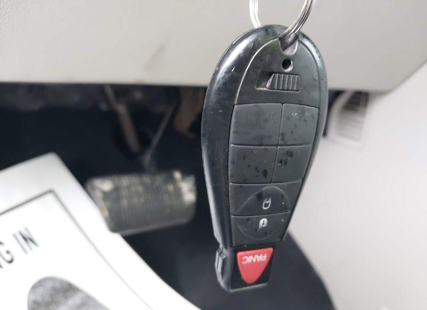 Photo 11 of 2013 Chrysler Town & COUNTRY TOURING-L (VIN 2C4RC1CG5DR536239)