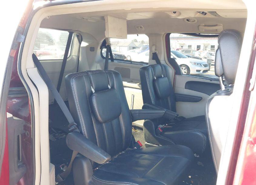 Photo 8 of 2013 Chrysler Town & COUNTRY TOURING-L (VIN 2C4RC1CG5DR541473)