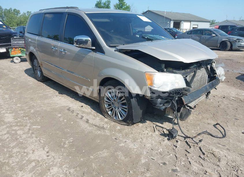 2013 Chrysler Town & COUNTRY TOURING-L (VIN 2C4RC1CG5DR684309) main photo