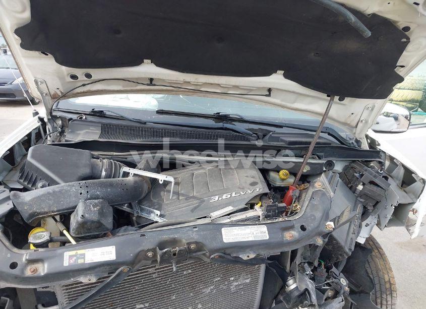 Photo 10 of 2013 Chrysler Town & COUNTRY TOURING-L (VIN 2C4RC1CG5DR711069)