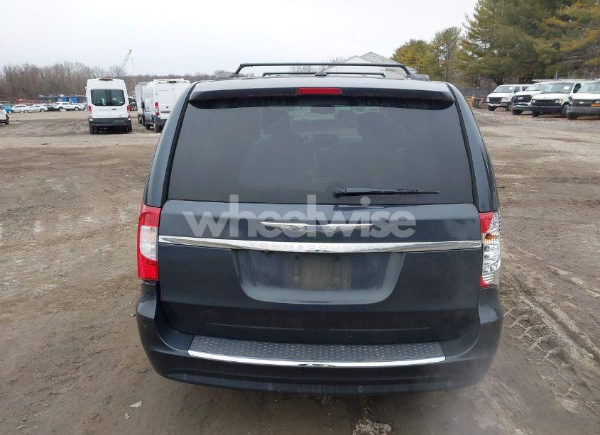 Photo 16 of 2014 Chrysler Town & COUNTRY TOURING-L (VIN 2C4RC1CG5ER228649)