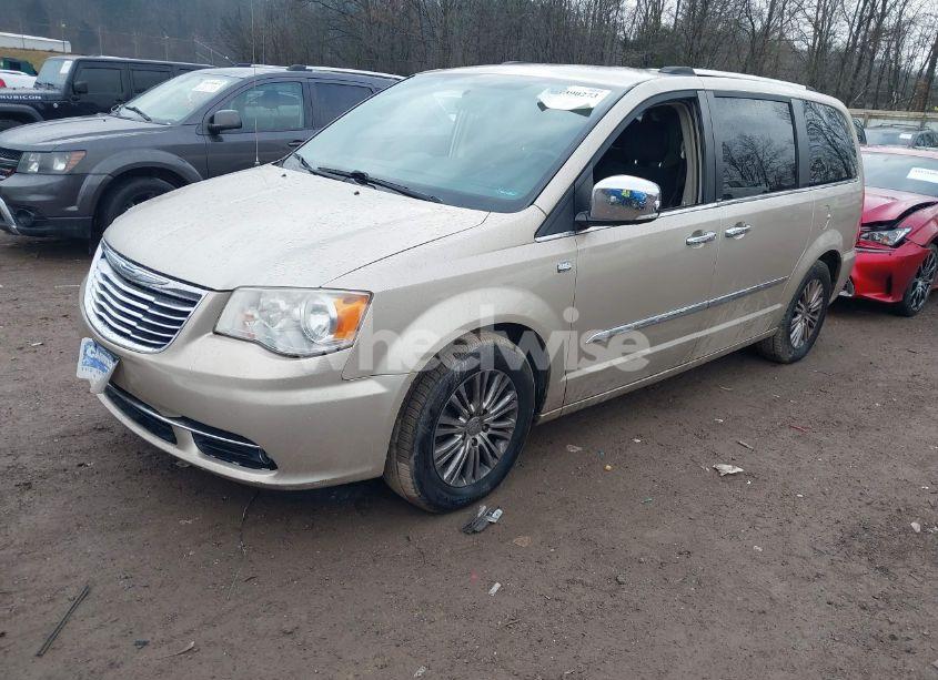 Photo 2 of 2014 Chrysler Town & COUNTRY TOURING-L 30TH ANNIVERSARY (VIN 2C4RC1CG5ER251896)