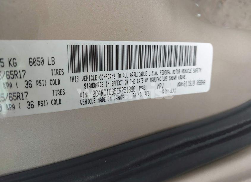 Photo 9 of 2014 Chrysler Town & COUNTRY TOURING-L 30TH ANNIVERSARY (VIN 2C4RC1CG5ER251896)