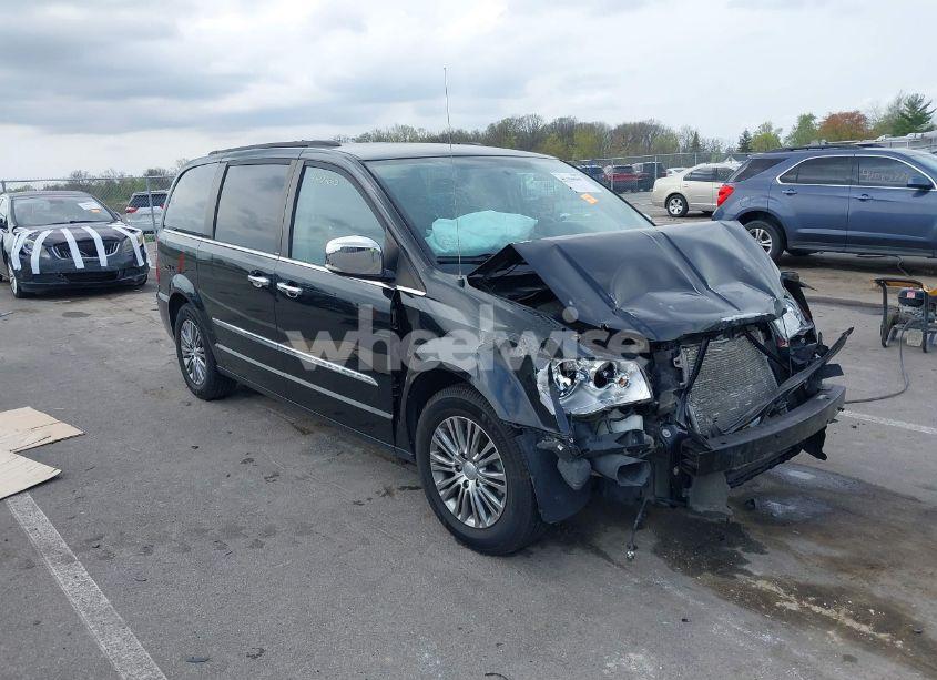 2014 Chrysler Town & COUNTRY TOURING-L (VIN 2C4RC1CG5ER257018) main photo