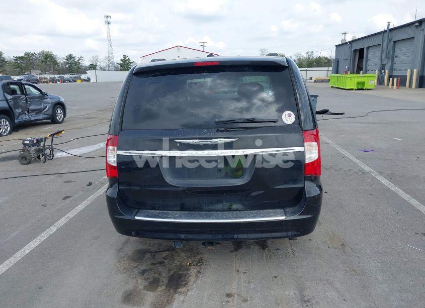 Photo 16 of 2014 Chrysler Town & COUNTRY TOURING-L (VIN 2C4RC1CG5ER257018)