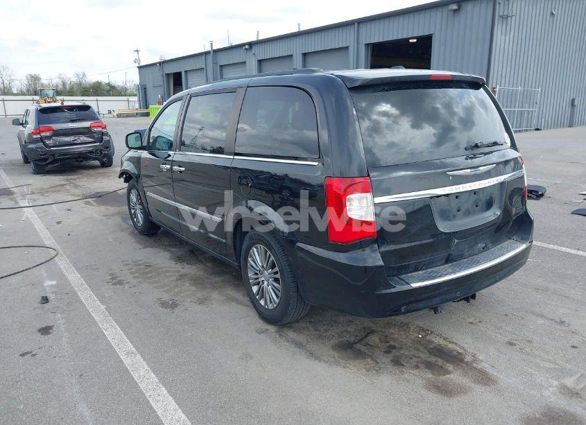 Photo 3 of 2014 Chrysler Town & COUNTRY TOURING-L (VIN 2C4RC1CG5ER257018)