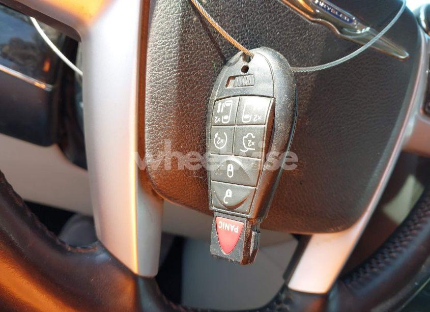 Photo 11 of 2014 Chrysler Town & COUNTRY TOURING-L (VIN 2C4RC1CG5ER368216)