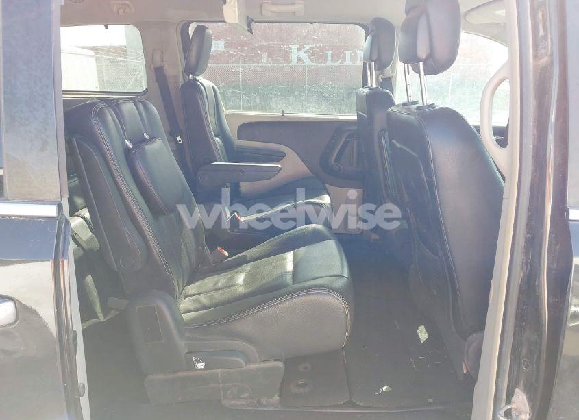 Photo 8 of 2014 Chrysler Town & COUNTRY TOURING-L (VIN 2C4RC1CG5ER368216)