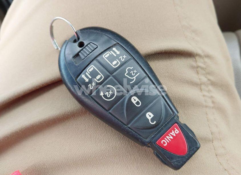 Photo 11 of 2014 Chrysler Town & COUNTRY TOURING-L (VIN 2C4RC1CG5ER378194)