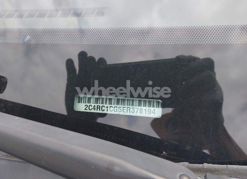 Photo 9 of 2014 Chrysler Town & COUNTRY TOURING-L (VIN 2C4RC1CG5ER378194)