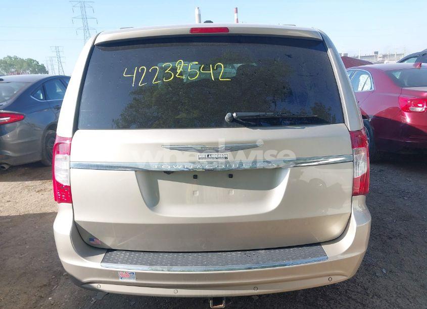 Photo 17 of 2014 Chrysler Town & COUNTRY TOURING-L (VIN 2C4RC1CG5ER464668)
