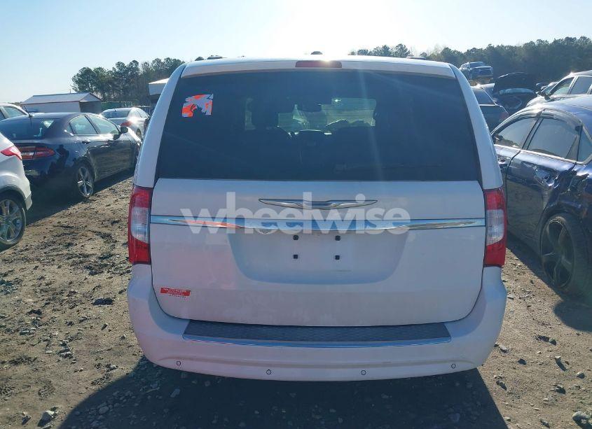 Photo 17 of 2015 Chrysler Town & COUNTRY TOURING-L (VIN 2C4RC1CG5FR728019)