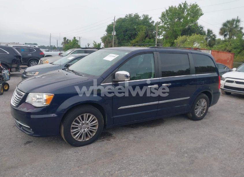 Photo 14 of 2016 Chrysler Town & COUNTRY TOURING-L ANNIVERSARY EDITION (VIN 2C4RC1CG5GR188401)
