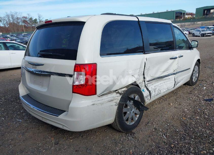 Photo 4 of 2012 Chrysler Town & COUNTRY TOURING-L (VIN 2C4RC1CG6CR118027)