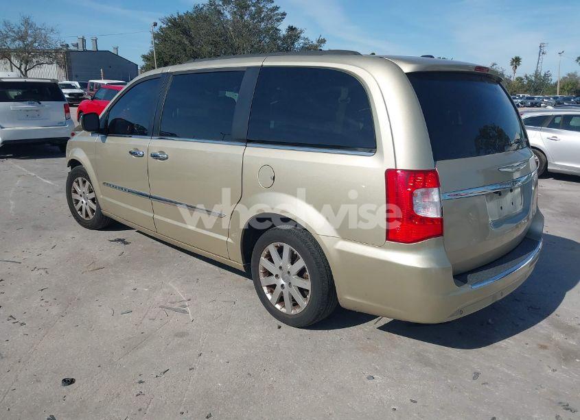 Photo 3 of 2012 Chrysler Town & COUNTRY TOURING-L (VIN 2C4RC1CG6CR146099)
