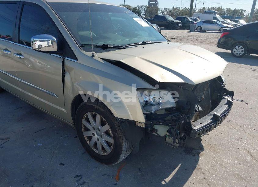 Photo 6 of 2012 Chrysler Town & COUNTRY TOURING-L (VIN 2C4RC1CG6CR146099)