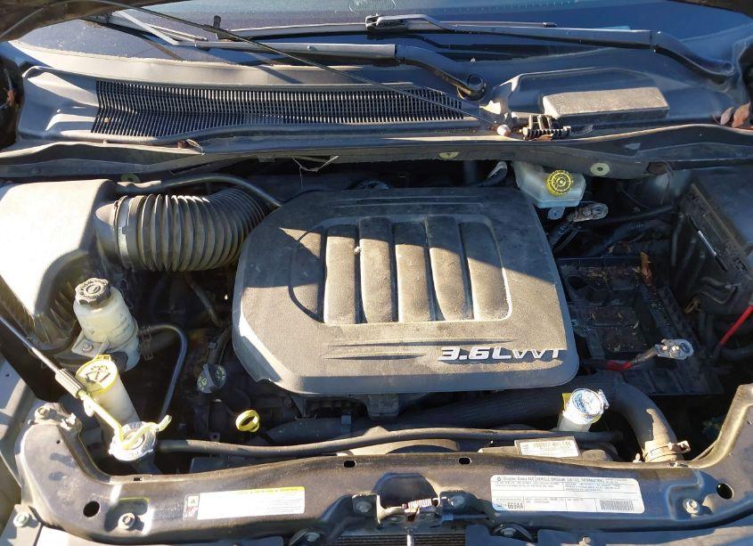 Photo 10 of 2012 Chrysler Town & COUNTRY TOURING-L (VIN 2C4RC1CG6CR170984)