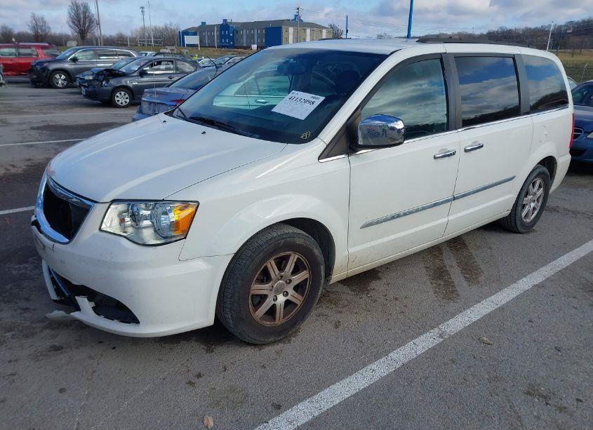 Photo 2 of 2012 Chrysler Town & COUNTRY TOURING-L (VIN 2C4RC1CG6CR322729)