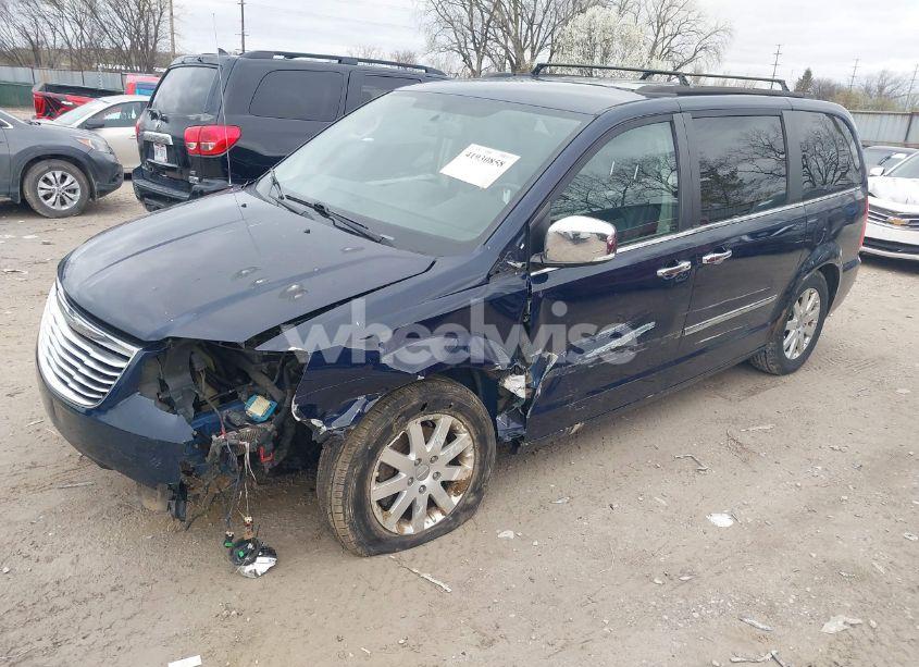 Photo 2 of 2012 Chrysler Town & COUNTRY TOURING-L (VIN 2C4RC1CG6CR345444)