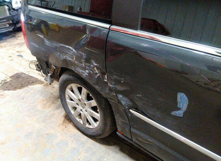 Photo 15 of 2012 Chrysler Town & COUNTRY TOURING-L (VIN 2C4RC1CG6CR370067)