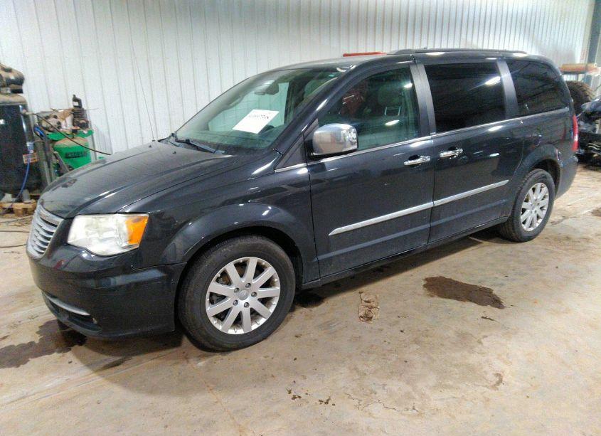 Photo 2 of 2012 Chrysler Town & COUNTRY TOURING-L (VIN 2C4RC1CG6CR370067)