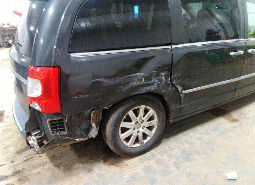 Photo 6 of 2012 Chrysler Town & COUNTRY TOURING-L (VIN 2C4RC1CG6CR370067)