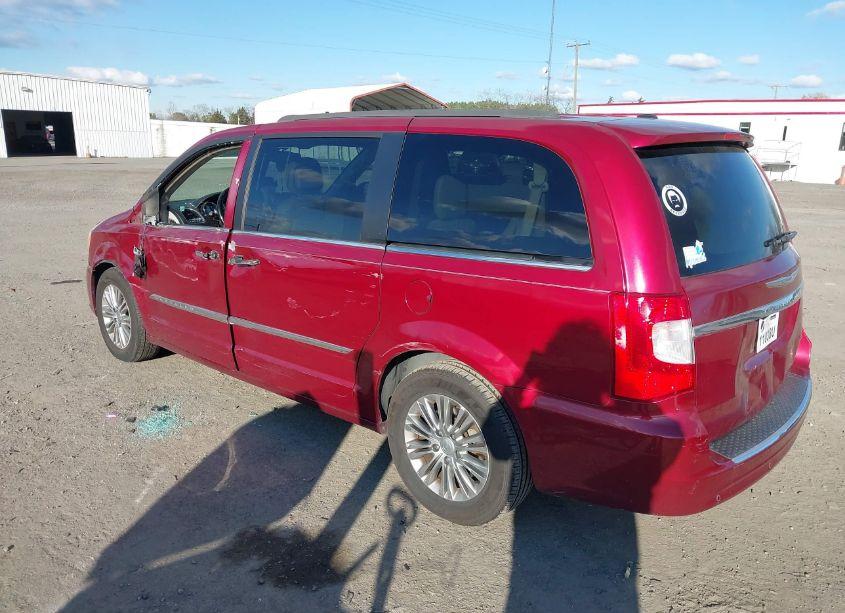 Photo 3 of 2013 Chrysler Town & COUNTRY TOURING-L (VIN 2C4RC1CG6DR531390)