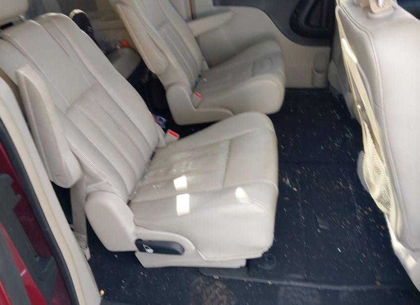 Photo 8 of 2013 Chrysler Town & COUNTRY TOURING-L (VIN 2C4RC1CG6DR531390)