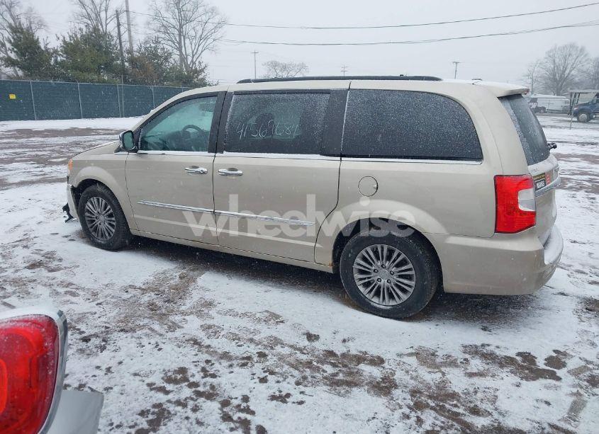 Photo 14 of 2013 Chrysler Town & COUNTRY TOURING-L (VIN 2C4RC1CG6DR564728)