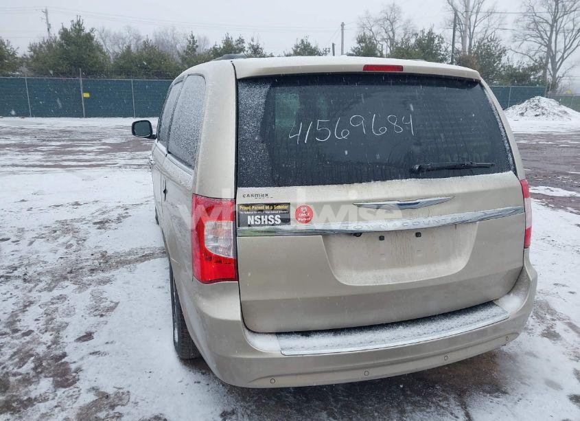 Photo 3 of 2013 Chrysler Town & COUNTRY TOURING-L (VIN 2C4RC1CG6DR564728)