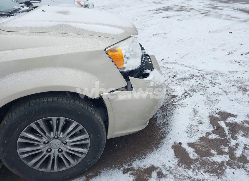 Photo 6 of 2013 Chrysler Town & COUNTRY TOURING-L (VIN 2C4RC1CG6DR564728)