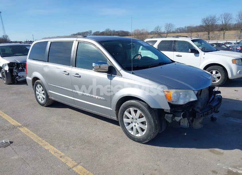 2013 Chrysler Town & COUNTRY TOURING-L (VIN 2C4RC1CG6DR650928) main photo