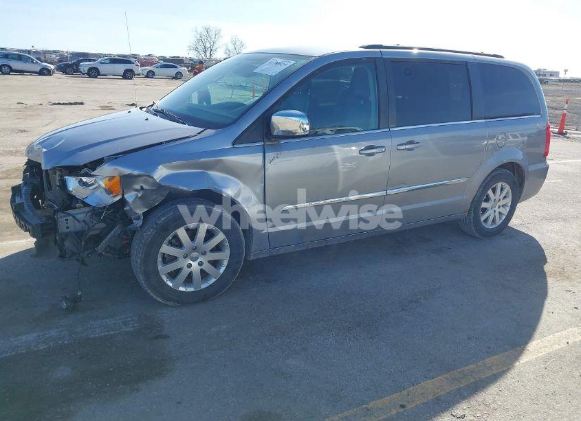 Photo 14 of 2013 Chrysler Town & COUNTRY TOURING-L (VIN 2C4RC1CG6DR650928)