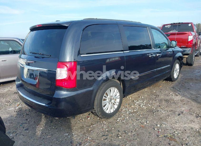 Photo 4 of 2013 Chrysler Town & COUNTRY TOURING-L (VIN 2C4RC1CG6DR652047)