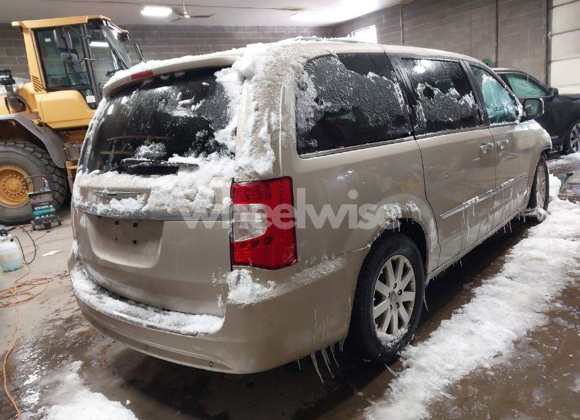 Photo 4 of 2013 Chrysler Town & COUNTRY TOURING-L (VIN 2C4RC1CG6DR819569)