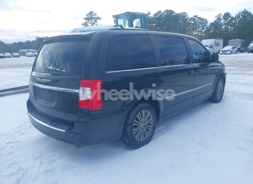 Photo 4 of 2014 Chrysler Town & COUNTRY TOURING-L (VIN 2C4RC1CG6ER165691)