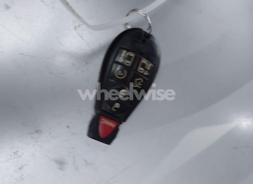 Photo 11 of 2014 Chrysler Town & COUNTRY TOURING-L (VIN 2C4RC1CG6ER180076)