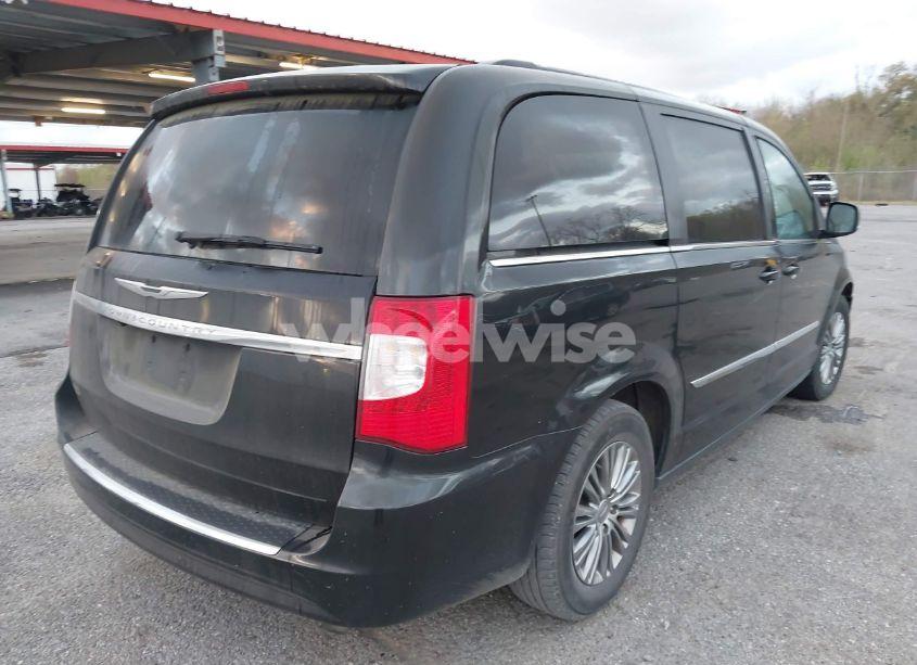 Photo 4 of 2014 Chrysler Town & COUNTRY TOURING-L (VIN 2C4RC1CG6ER180076)