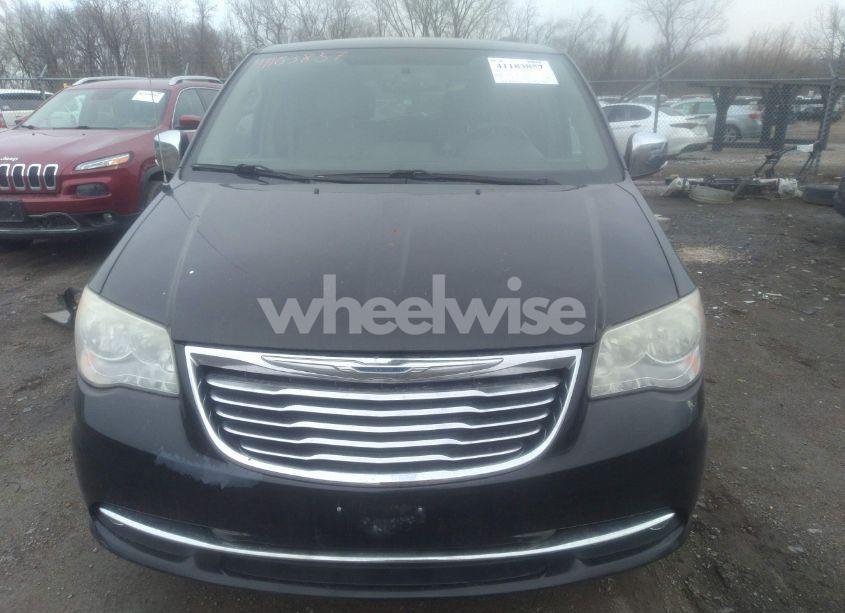 Photo 12 of 2014 Chrysler Town & COUNTRY TOURING-L (VIN 2C4RC1CG6ER333037)