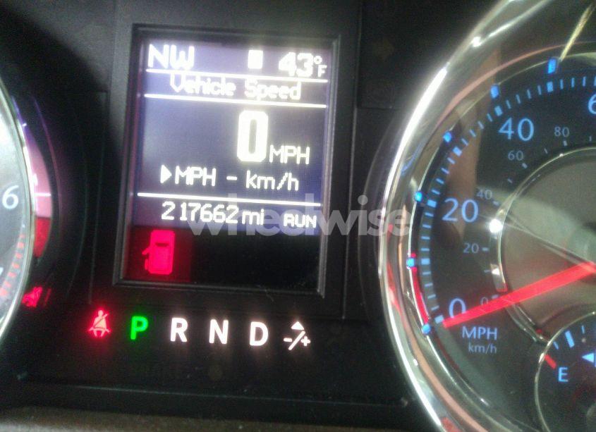 Photo 15 of 2014 Chrysler Town & COUNTRY TOURING-L (VIN 2C4RC1CG6ER333037)