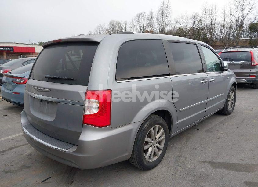 Photo 4 of 2014 Chrysler Town & COUNTRY TOURING-L 30TH ANNIVERSARY (VIN 2C4RC1CG6ER407816)