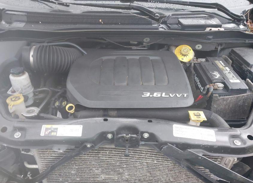 Photo 10 of 2014 Chrysler Town & COUNTRY TOURING-L (VIN 2C4RC1CG6ER421229)