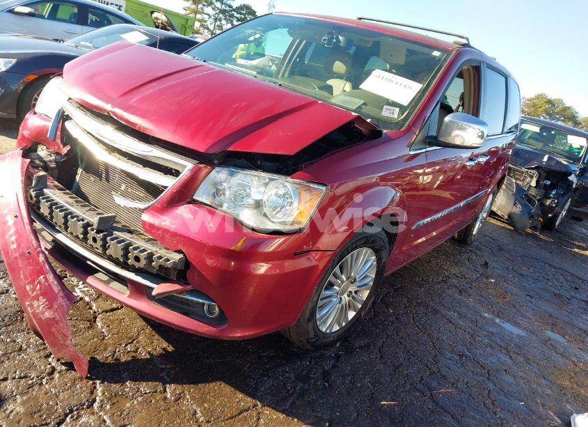 Photo 2 of 2015 Chrysler Town & COUNTRY TOURING-L (VIN 2C4RC1CG6FR562156)