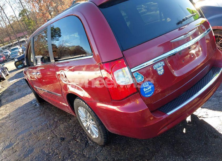 Photo 3 of 2015 Chrysler Town & COUNTRY TOURING-L (VIN 2C4RC1CG6FR562156)